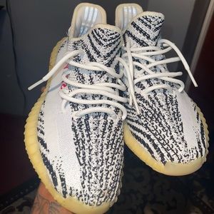 Yeezy Boost 350 V2 ‘Zebra’